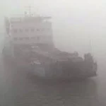 ঘন কুয়াশায় দৌলতদিয়া-পাটুরিয়া নৌরুটে ফেরি চলাচল বন্ধ