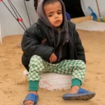 ইসরায়েলি নিষেধাজ্ঞায় গাজায় চিকিৎসা ব্যবস্থার চরম বিপর্যয়: জরুরি ওষুধের তীব্র সংকট