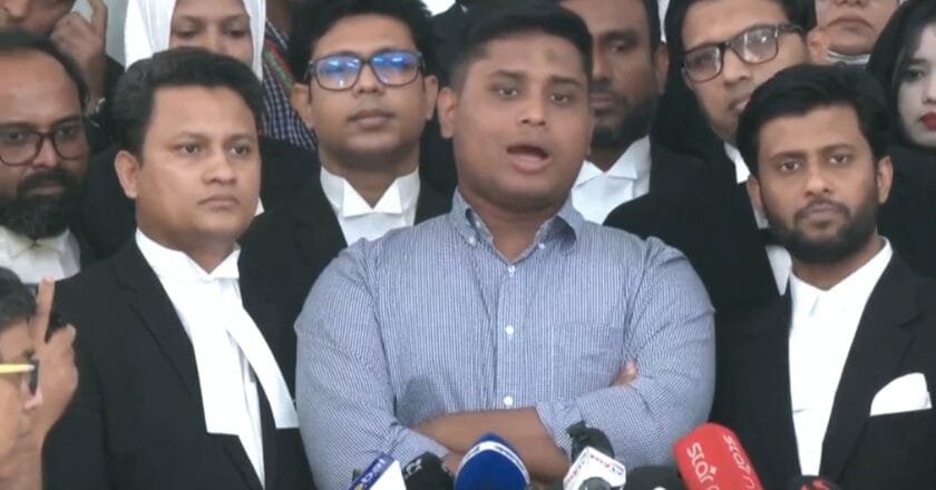 ভারতের সমর্থন নিয়ে আমরা ক্ষমতায় যেতে চাই না: হাসনাত আব্দুল্লাহ