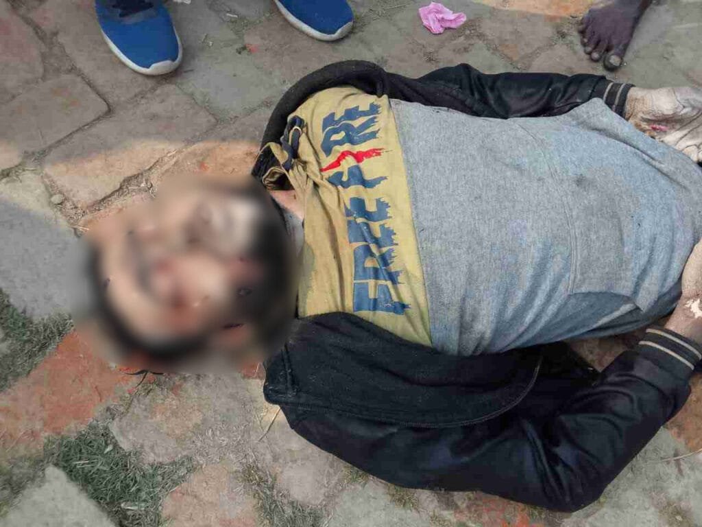 খুলনার শালতা নদীতে ভাসমান লাশ, যুবকের পরিচয় জানতে পিবিআই-সিআইডির তৎপরতা