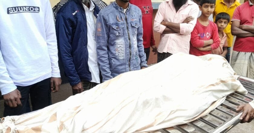 সলঙ্গায় ট্রান্সফর্মার প্রতিস্থাপনের সময় বিদ্যুৎপৃষ্টে পরিচ্ছন্ন কর্মীর মৃত্যু