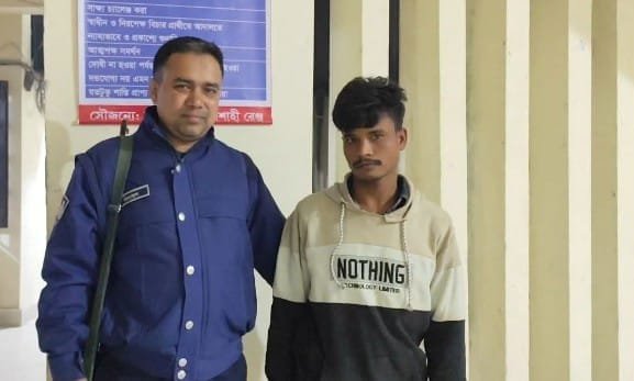 বদলগাছীতে যৌথবাহিনীর অভিযান: ৫শ পিস ট্যাপেন্টাডলসহ হাতেনাতে আটক এক জন