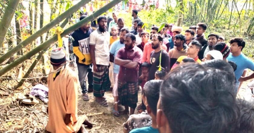 কুড়িগ্রামের নাগেশ্বরীতে সীমান্তের কাছে বৃদ্ধের ঝুলন্ত মরদেহ উদ্ধার