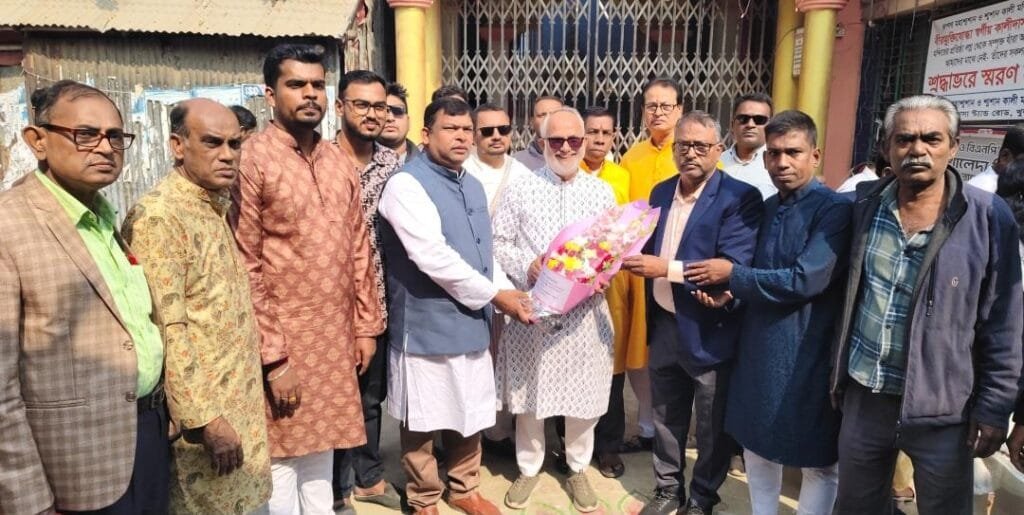 রূপসায় বাসন্তী আমেজে সরস্বতী পূজার আয়োজন