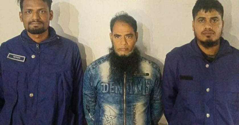 মির্জাগঞ্জে দুলাল হত্যা মামলার পলাতক প্রধান আসামি গ্রেফতার