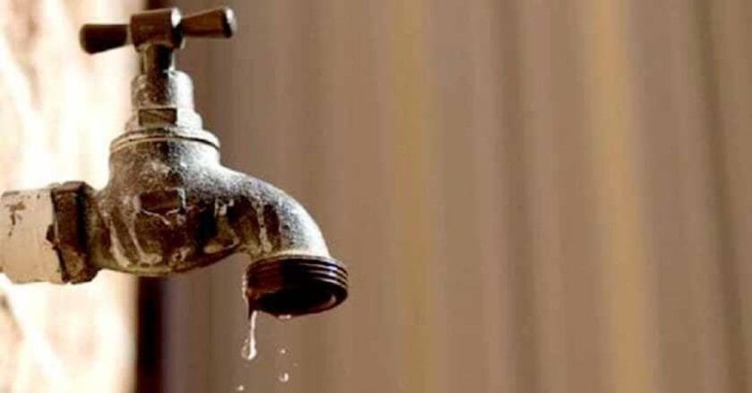 ভূগর্ভস্থ পানির ওপর অতিনির্ভরতায় বিপন্ন খুলনার সুপেয় পানির ভবিষ্যৎ