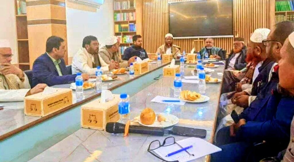 জামায়াতসহ ১০ দলের জরুরি বৈঠক, রাতে সংবাদ সম্মেলন