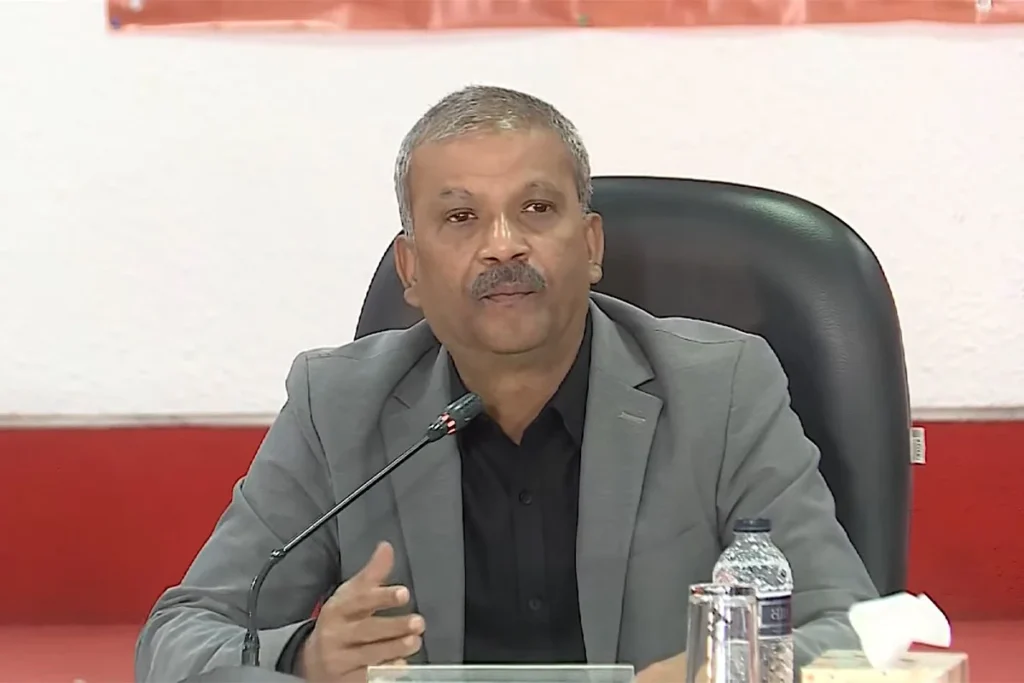 ৮ জেলায় ‘ই-বেইলবন্ড’ উদ্বোধন করলেন আইন উপদেষ্টা