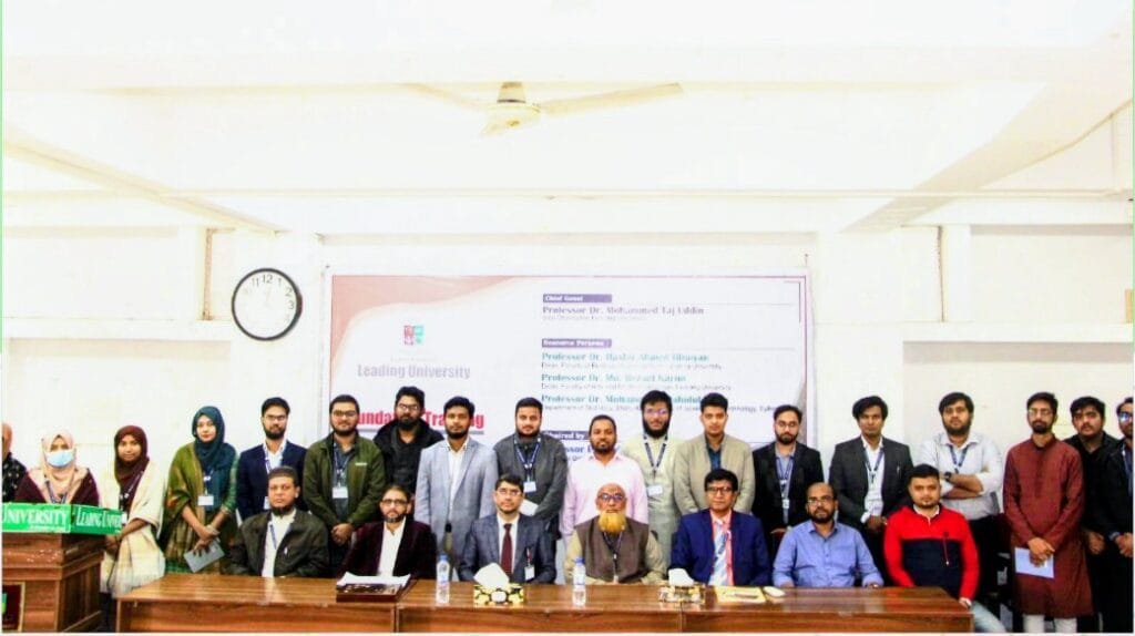 সুন্দর ও শিক্ষিত জাতি গঠনে শিক্ষকদেরকেই দায়িত্ব নিতে হবে: লিডিং ইউনিভার্সিটির উপাচার্য