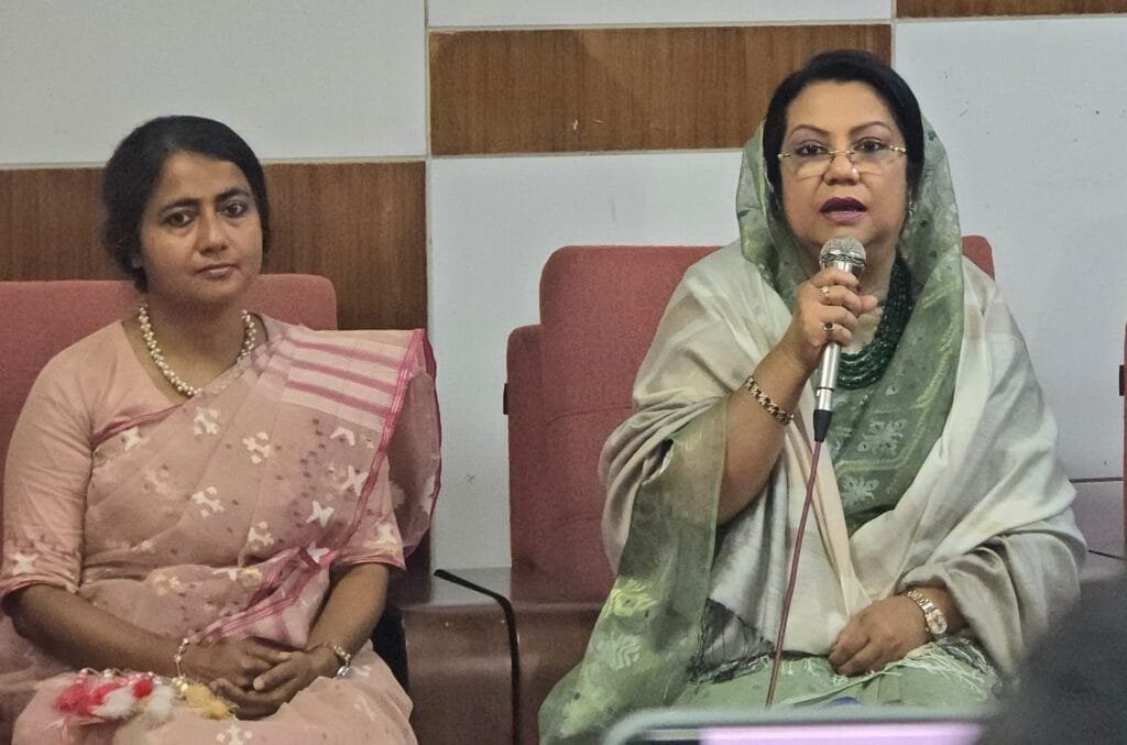 হজ্জ ও প্রবাসী যাত্রীদের বিমানবন্দর ভোগান্তি দূর হবে, মন্ত্রী আফরোজা খানম রিতা