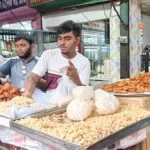 সলঙ্গায় জমজমাট ইফতারি বাজার