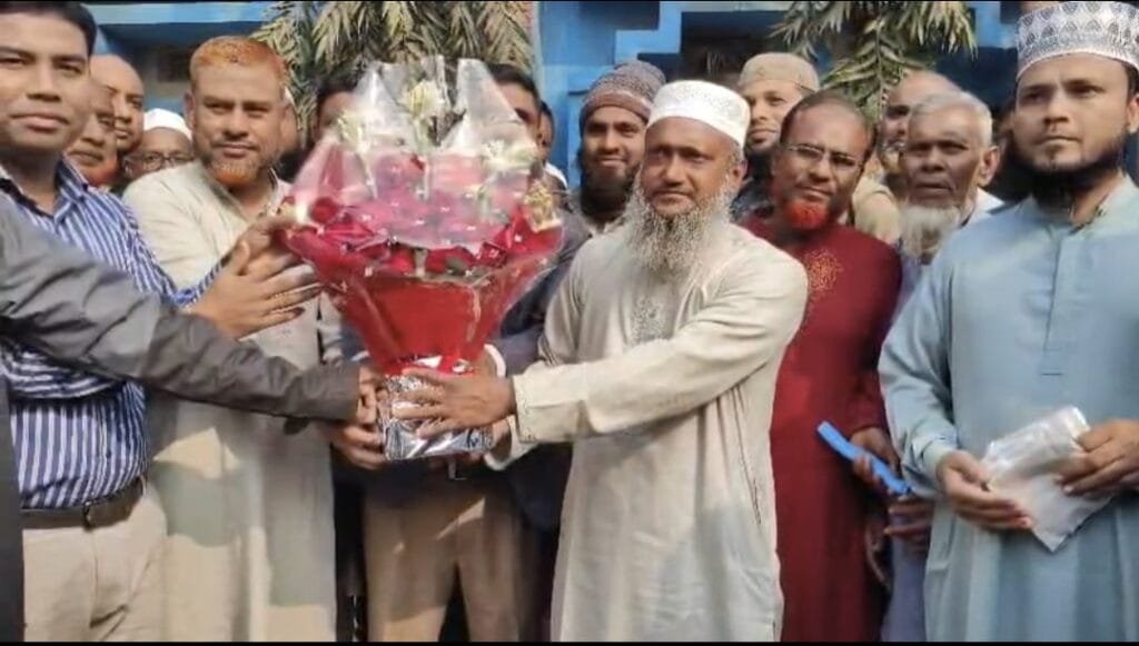 নাগেশ্বরীতে পরিচ্ছন্নতার উদ্বোধন করেন কুড়িগ্রাম-১ এর এমপি আনোয়ারু ইসলাম