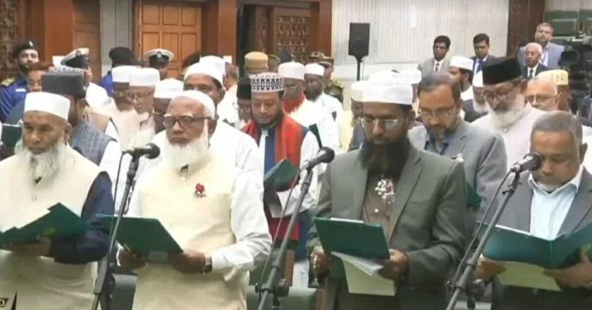 সিদ্ধান্ত পাল্টে শপথ নিলেন জামায়াতের এমপিরা