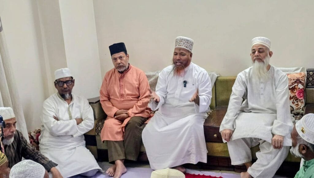 হাতিরঝিলে ইসলামী ঐক্য আন্দোলনের আলোচনা সভা ও ইফতার মাহফিল অনুষ্ঠিত