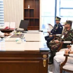 প্রধানমন্ত্রীর সঙ্গে তিন বাহিনী প্রধানের সৌজন্য সাক্ষাৎ