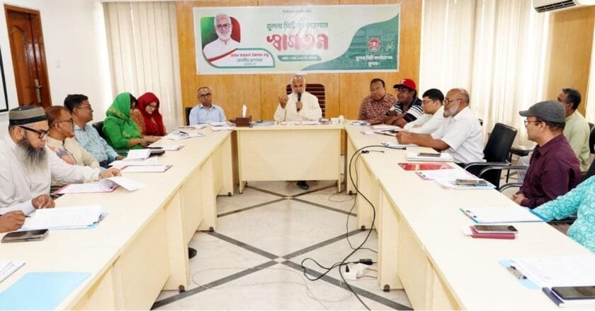 খুলনায় ই-বর্জ্য ব্যবস্থাপনা নিয়ে সভা