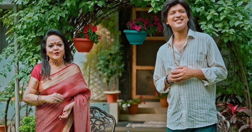 ভাগ্নে রাজিতের সুরে ডুয়েট গান গাইলেন সাবিনা ইয়াসমিন