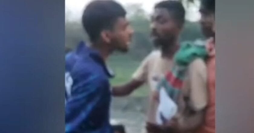 বদলগাছীতে সাংবাদিকদের ওপর হামলা, থানায় অভিযোগ দায়ের