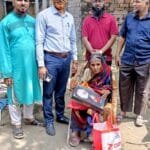 আলোকিত দৈনিকে সংবাদ প্রকাশের পর রহিমা’র ঘরে ঈদের বাজার পৌঁছে দিল “প্রিয় সলঙ্গার গল্প” ফেসবুক গ্রুপ