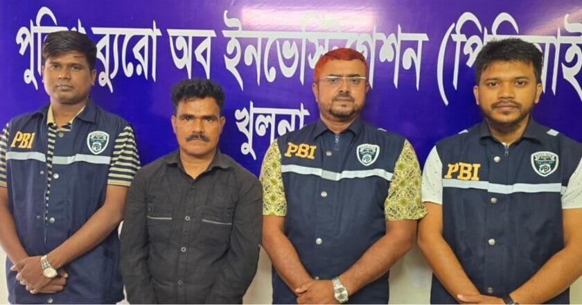 খুলনায় মাওয়া হত্যা: আদালতে আসামীর দায় স্বীকার, ক্ষোভে উত্তাল জনতা