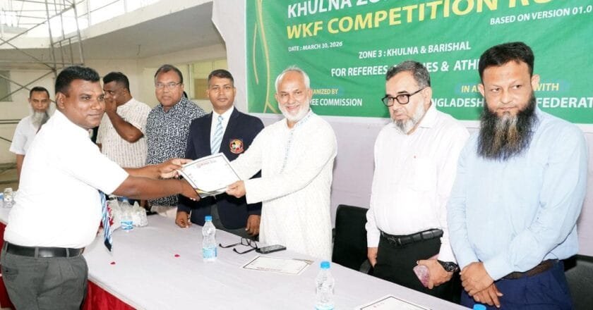 খুলনার ক্রীড়াঙ্গন পুনর্জীবিত করতে প্রশাসকের উদ্যোগ