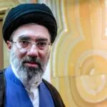 ইরানের নয়া সর্বোচ্চ নেতা হিসেবে মোজতবা খামেনির অভিষেক: নেপথ্যে বিপ্লবী গার্ডসের প্রভাব