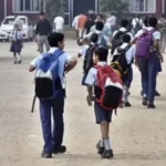 দীর্ঘ ছুটির পর শিক্ষার্থীদের পদচারণায় মুখরিত শিক্ষাঙ্গন