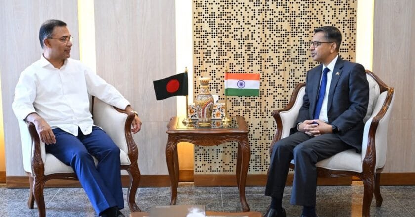 প্রধানমন্ত্রীর সঙ্গে ভারতীয় হাইকমিশনারের সাক্ষাৎ
