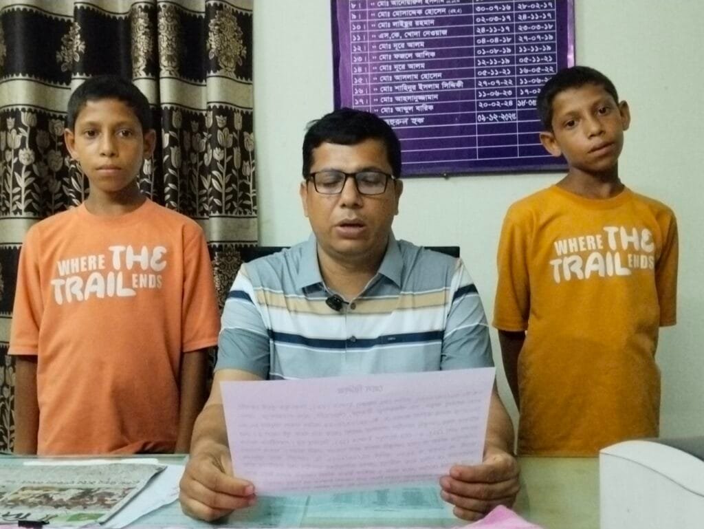 বেলকুচিতে নিখোঁজ যমজ দুই শিশুকে ২৪ ঘণ্টার মধ্যে উদ্ধার; পরিবারের কাছে হস্তান্তর