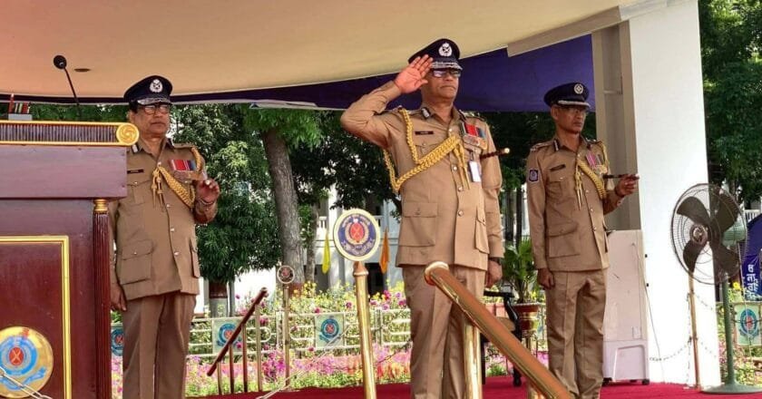 জনসেবায় আধুনিক ও দক্ষ পুলিশ গড়ে তোলার আহ্বান আইজিপির