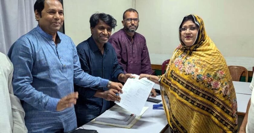 সংরক্ষিত নারী আসনে লড়তে মনোনয়ন নিলেন এলিজা