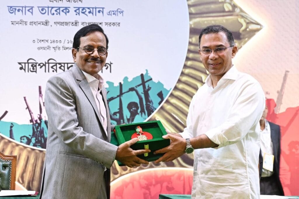 সংস্কৃতিতে বিশেষ অবদানের জন্য ‘স্বাধীনতা পদক’ পেলেন হানিফ সংকেত