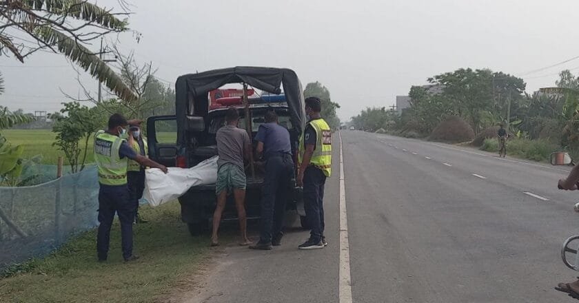 বগুড়ায় অজ্ঞাত নারীর ক্ষতবিক্ষত মরদেহ উদ্ধার