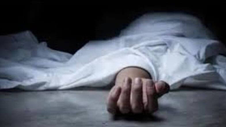 দৌলতপুরে গলায় ফাঁসি দিয়ে এক বৃদ্ধার আত্মহত্যা, পরিবারের দাবি হত্যা