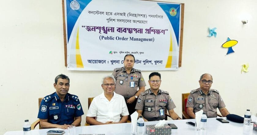 কুয়েটে স্থায়ী পুলিশ ফাঁড়ির আশ্বাস, আইজিপির সঙ্গে ভিসির সৌজন্য সাক্ষাৎ