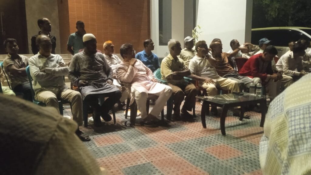 তাড়াইলে সাংবাদিকদের সঙ্গে বিএনপি সভাপতির মতবিনিময়