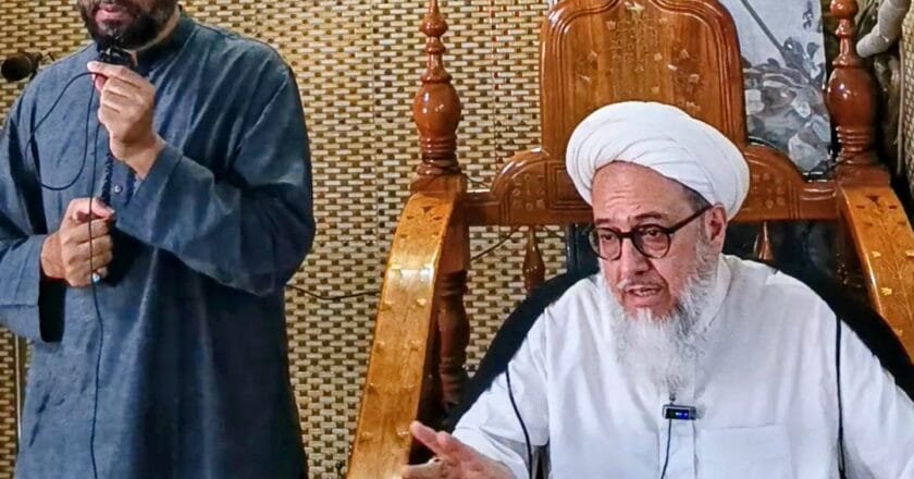 শান্তিনগর ইস্টার্ন প্লাস জামে মসজিদে ইরানের প্রফেসর সাহাবুদ্দীন মাশায়েখীর আলোচনা