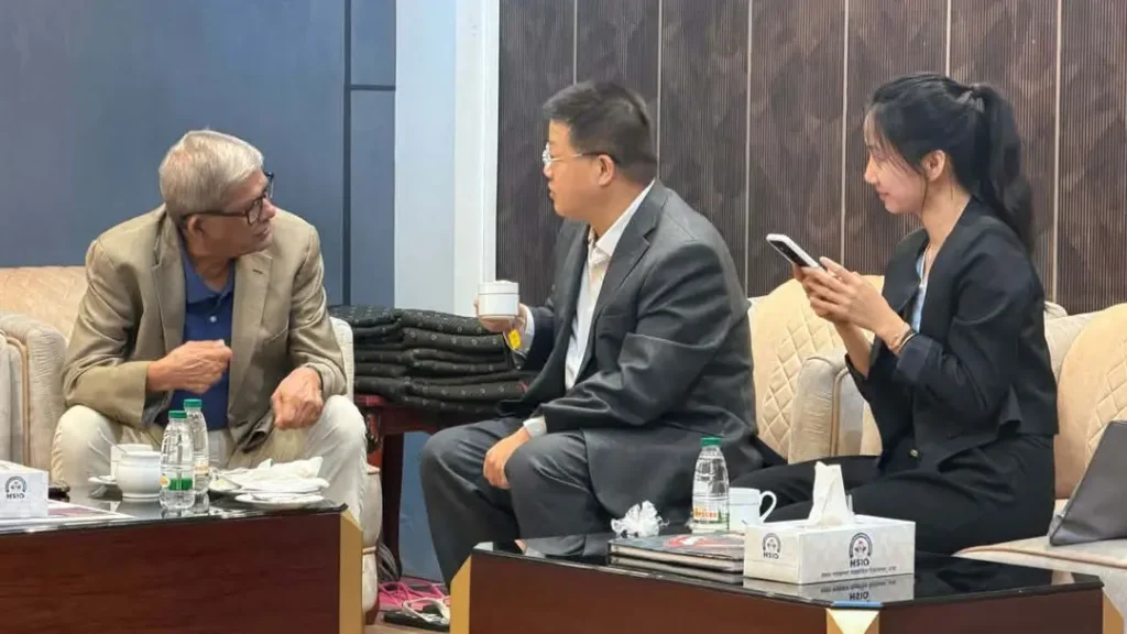 চীনের উদ্দেশে ঢাকা ত্যাগ করলেন বিএনপি মহাসচিব মির্জা ফখরুল