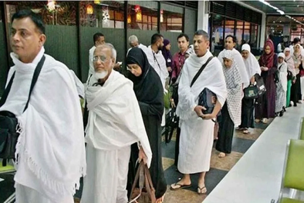 সৌদি আরবে পৌঁছেছেন ২৭ হাজার ৩২৫ জন হজযাত্রী: ৫ দিনে ৬৮ ফ্লাইট