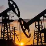 ইরানে ট্রাম্পের নৌ অবরোধের ঘোষণা: বিশ্ববাজারে তেলের দামে বড় লাফ