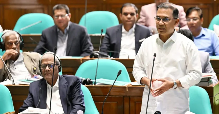 বৃষ্টিতে ফসল হারানো কৃষকদের তিন মাসের বিশেষ সহায়তা দেবে সরকার