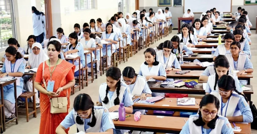 ১৮ লাখ শিক্ষার্থীর অংশগ্রহণে এসএসসি ও সমমান পরীক্ষা শুরু