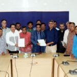 খুলনা প্রেসক্লাবের নবনির্বাচিত কমিটির দায়িত্ব গ্রহণ