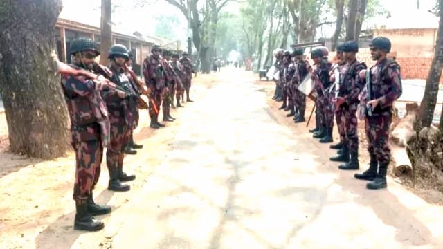 সীমান্তে কড়া পাহারা: অনুপ্রবেশ ও চোরাচালান দমনে বিজিবির নজরদারি