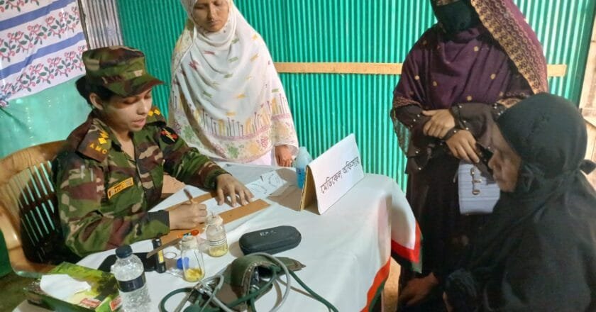 পানছড়ির দুর্গম এলাকায় সেনাবাহিনীর ফ্রী মেডিকেল ক্যাম্পেইন