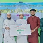 মেধাবী শিক্ষার্থীর পাশে ইবি জমিয়তে তালাবা: ১০ হাজার টাকা অর্থ সহায়তা প্রদান