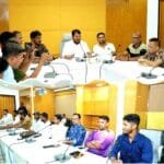 আধুনিক রাজশাহী গড়তে বরেন্দ্র প্রেসক্লাবের সঙ্গে রাসিক প্রশাসকের মতবিনিময়
