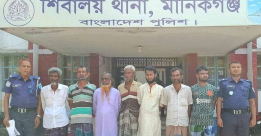 শিবালয়ে মাদকবিরোধী অভিযানে আটক ৮, ভ্রাম্যমাণ আদালতে কারাদণ্ড