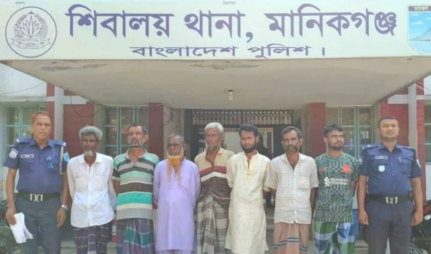 শিবালয়ে মাদকবিরোধী অভিযানে আটক ৮, ভ্রাম্যমাণ আদালতে কারাদণ্ড