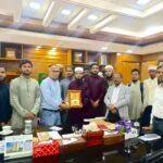 ইবির নতুন উপাচার্যকে সম্মাননা স্মারক দিয়ে বরণ করলো জমিয়তে তালাবা